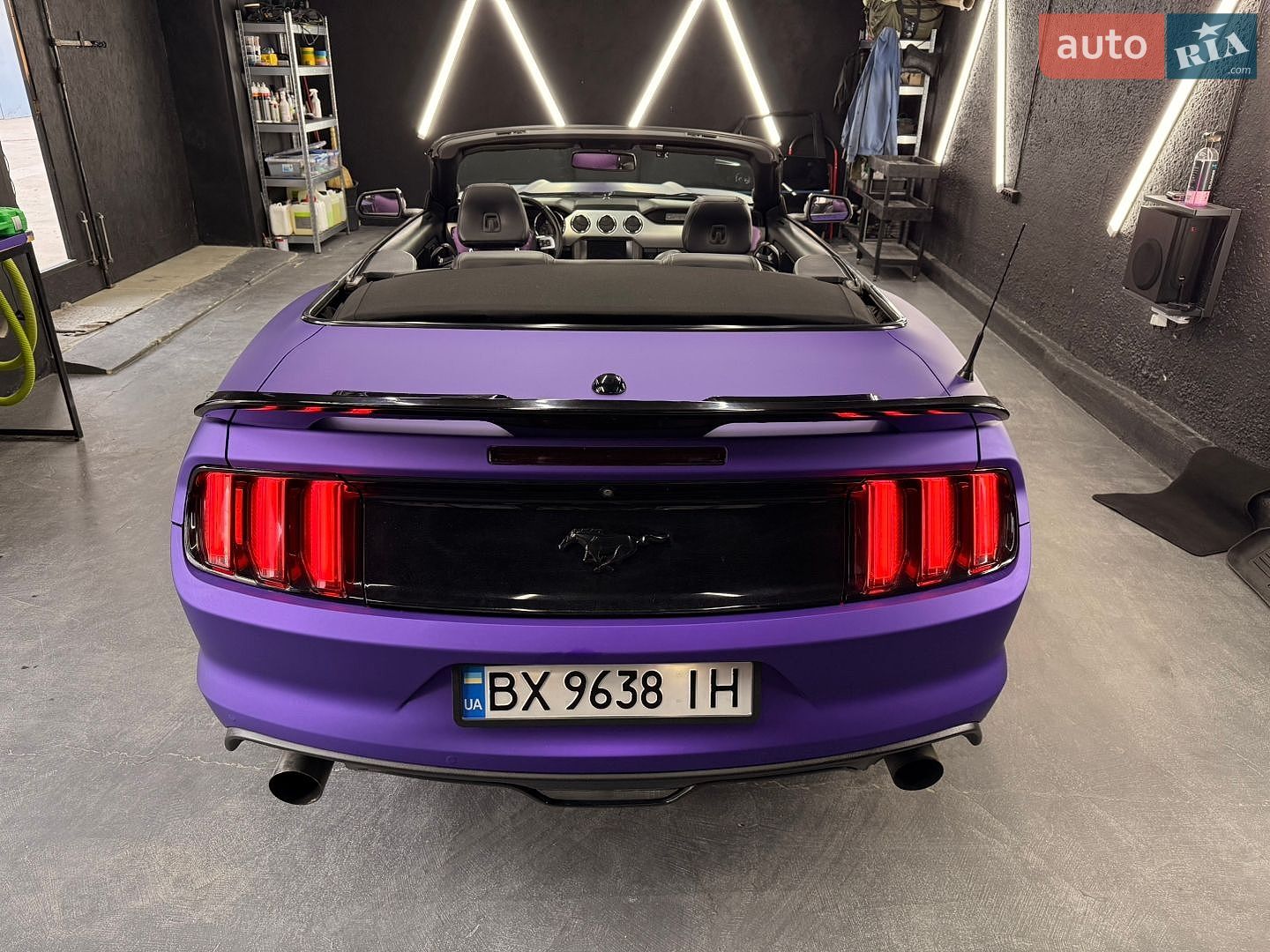Ford Mustang 2015 VIN 1FATP8UH1F5405275 фото оголошення 6 з 36
