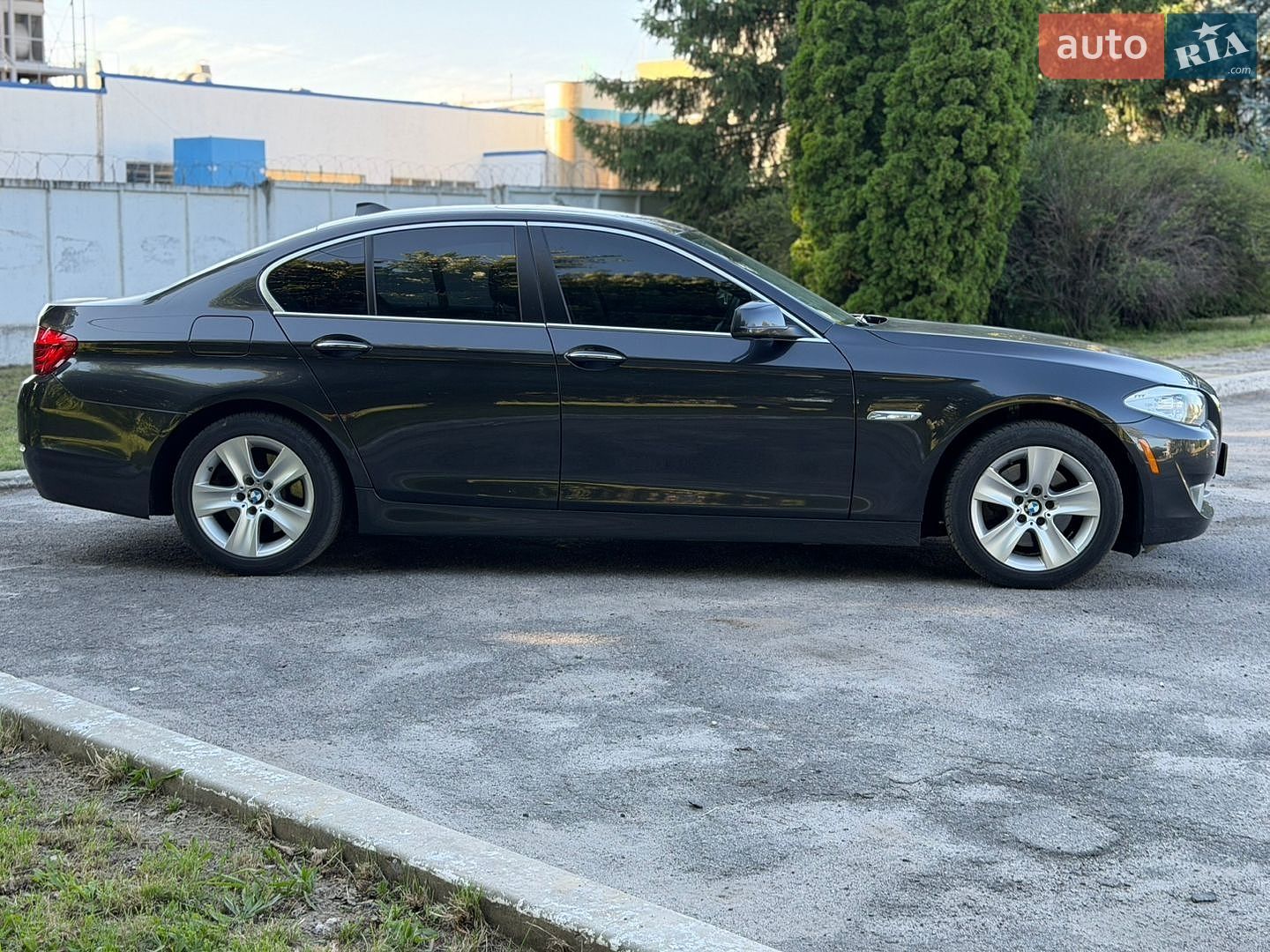 BMW 5 Series 2013 VIN WBAXH5C50DD112661 фото оголошення 36 з 70