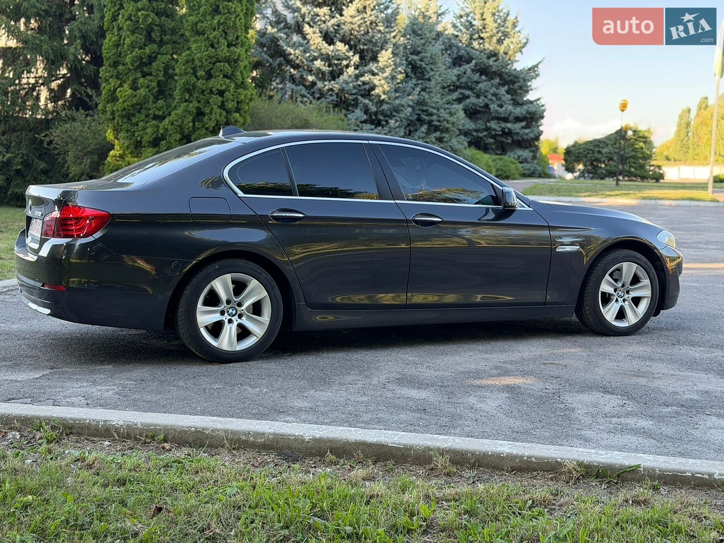 BMW 5 Series 2013 VIN WBAXH5C50DD112661 фото оголошення 40 з 70
