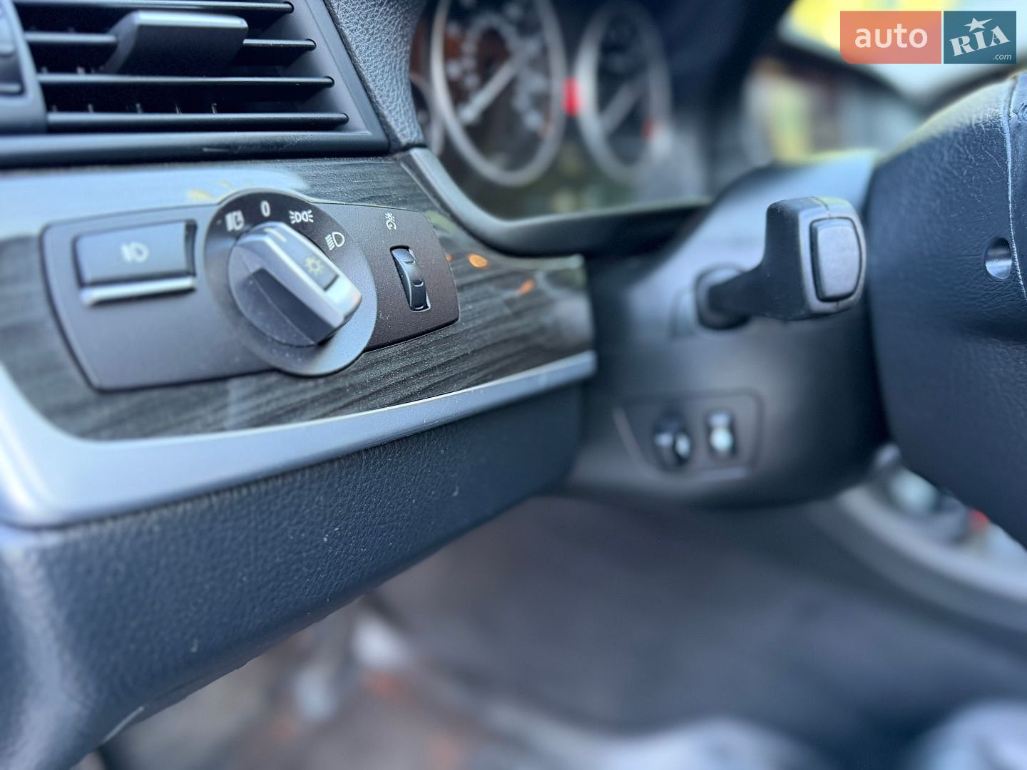 BMW 5 Series 2013 VIN WBAXH5C50DD112661 фото оголошення 67 з 70