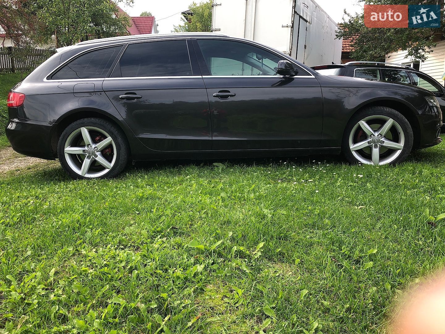 Audi A4 2010 VIN WAUZZZ8K4AA156963 фото оголошення 2 з 20