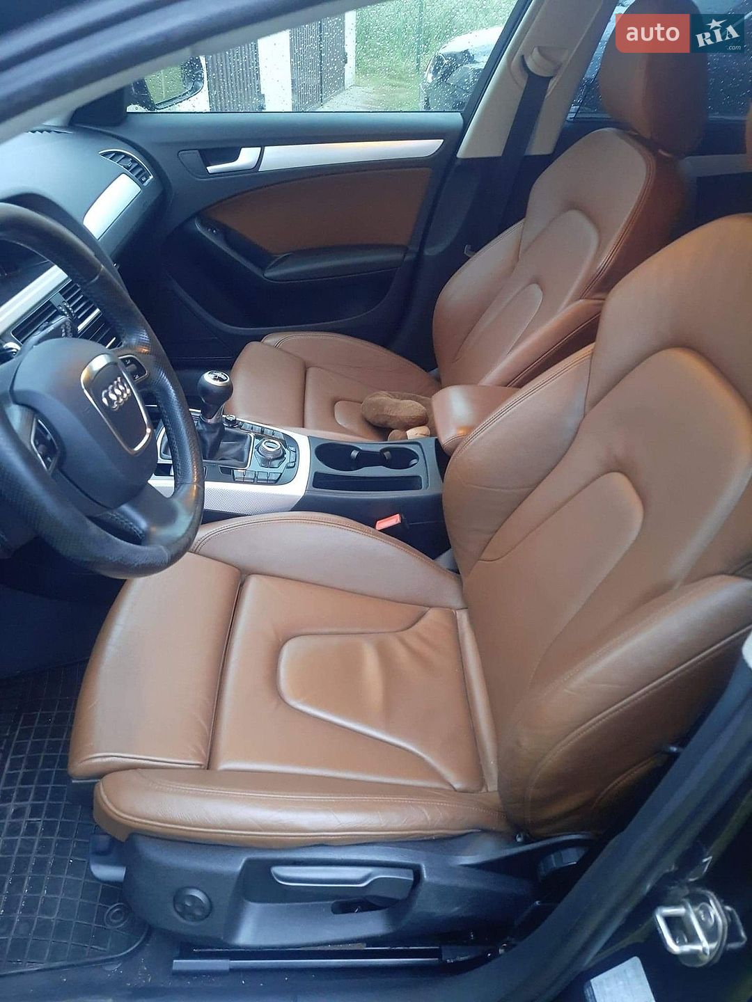 Audi A4 2010 VIN WAUZZZ8K4AA156963 фото оголошення 5 з 20