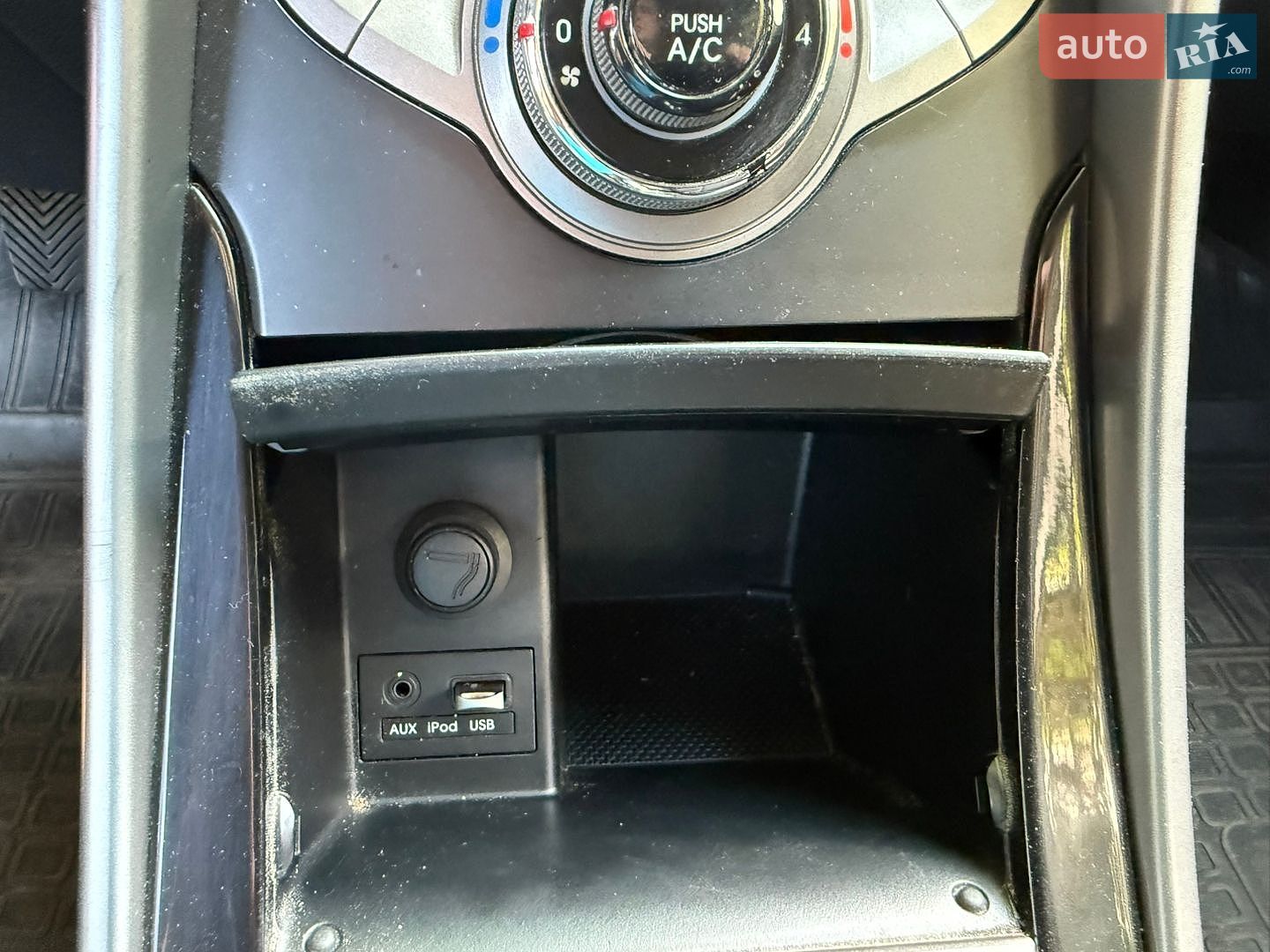 Hyundai Elantra 2013 VIN KMHDH41CADU941253 фото оголошення 3 з 26