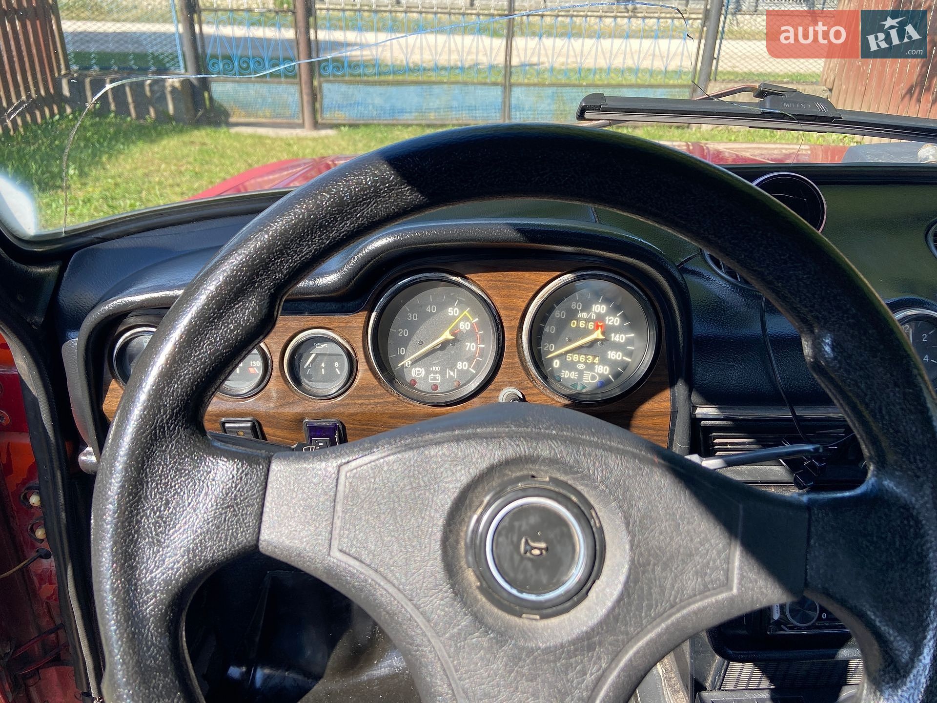 ВАЗ / Lada 2106 1985 VIN XTA210610F1369207 фото оголошення 10 з 18