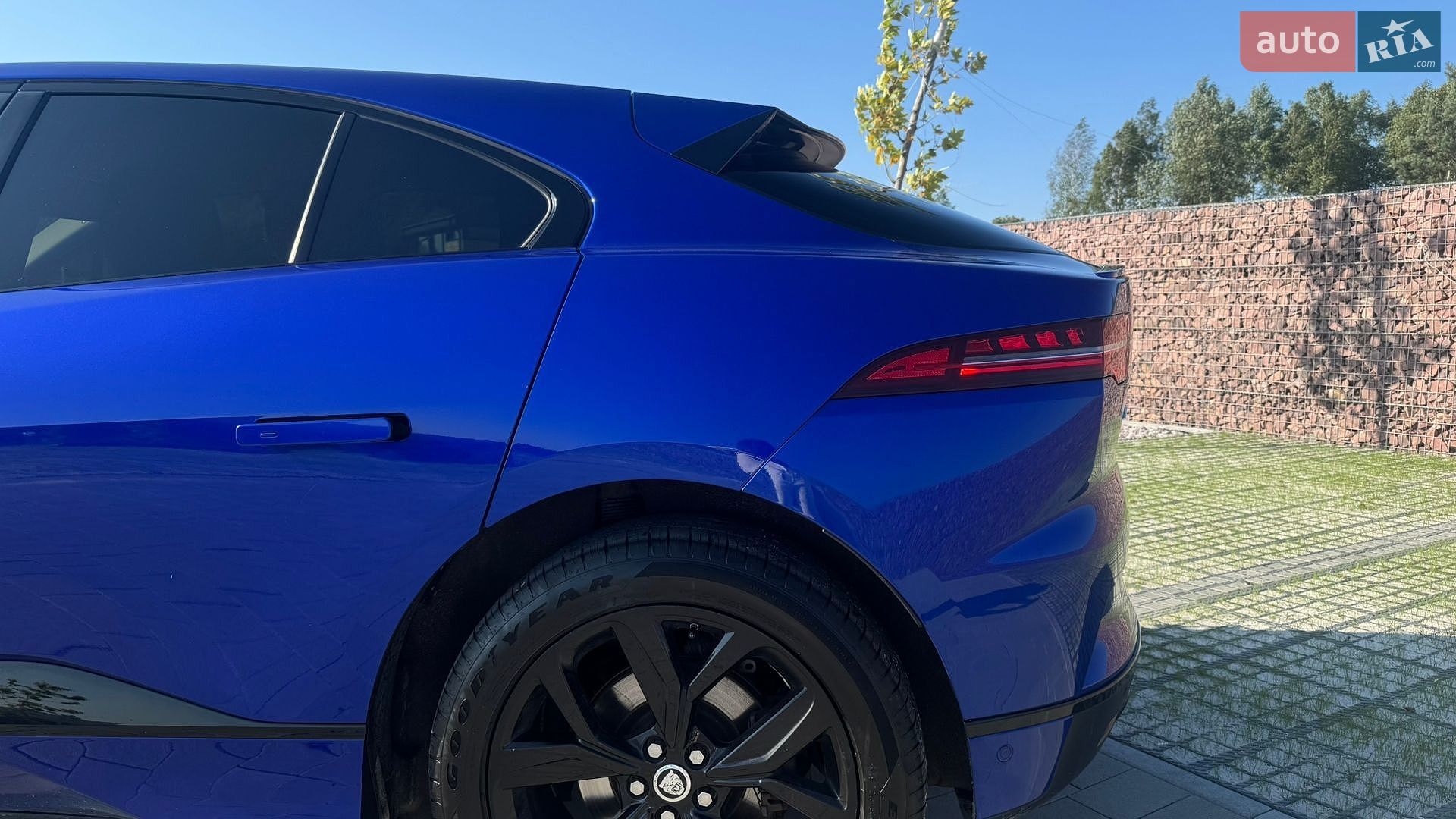 Jaguar I-Pace 2019 VIN SADHD2S14L1F82862 фото оголошення 7 з 45