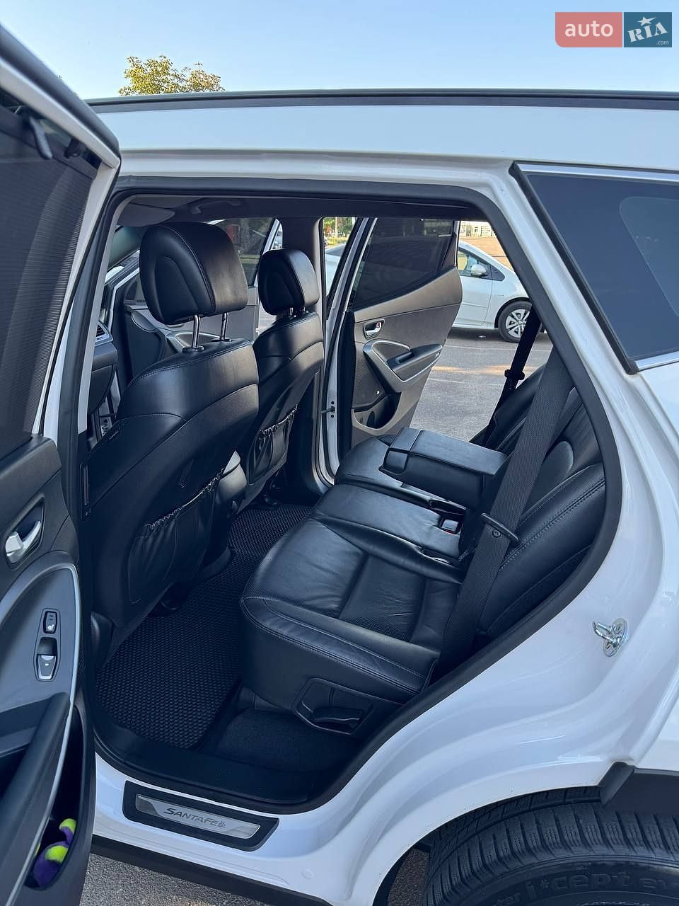 Hyundai Santa FE 2015 VIN KMHSW81UBGU534647 фото оголошення 8 з 23
