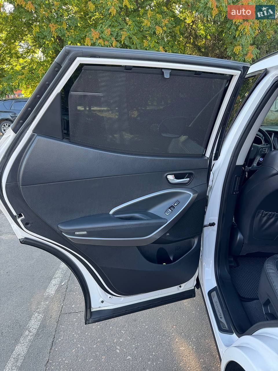Hyundai Santa FE 2015 VIN KMHSW81UBGU534647 фото оголошення 9 з 23