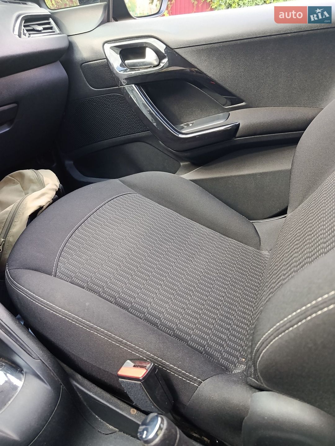 Peugeot 208 2017 VIN VF3CCHMZ0HT006985 фото оголошення 20 з 27