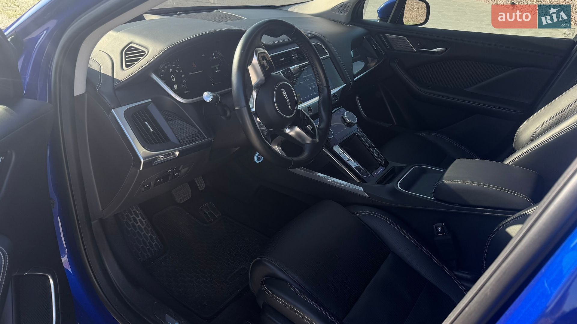 Jaguar I-Pace 2019 VIN SADHD2S14L1F82862 фото оголошення 18 з 45