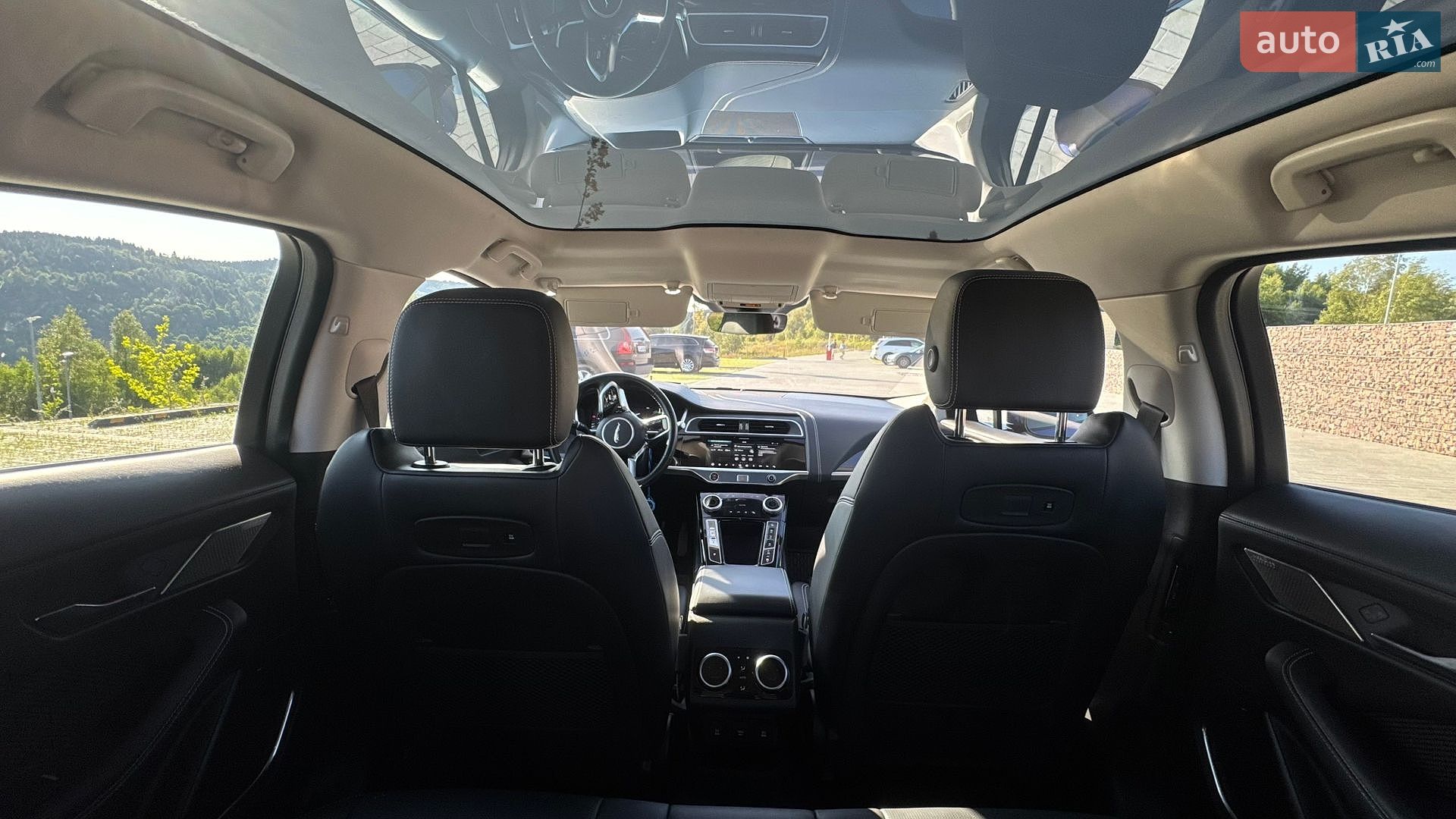 Jaguar I-Pace 2019 VIN SADHD2S14L1F82862 фото оголошення 28 з 45