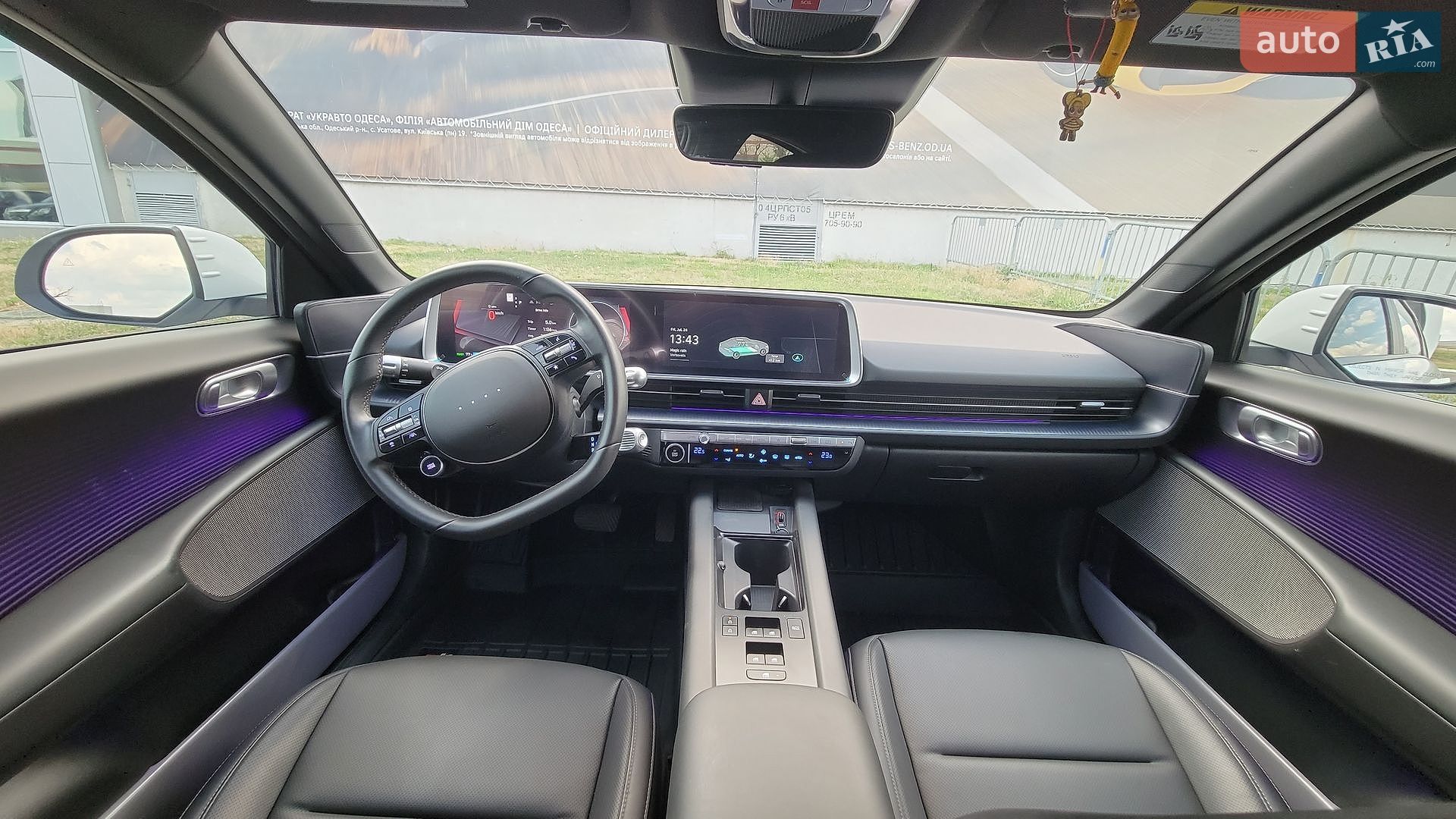 Hyundai Ioniq 6 2023 VIN KMHM34AA1PA034729 фото оголошення 26 з 36