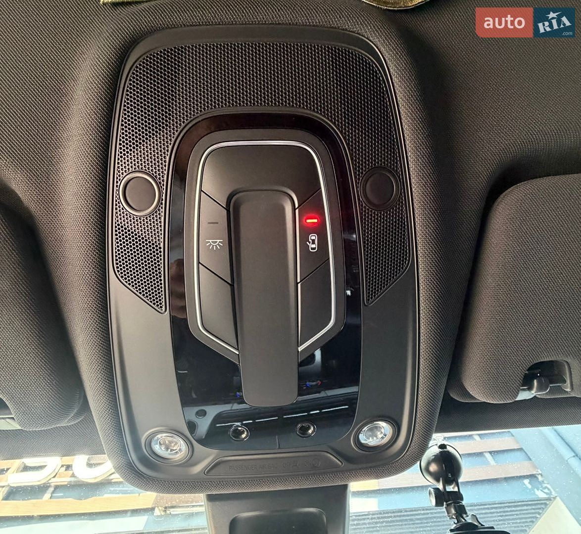 Audi Q7 2016 VIN WAUZZZ4M5GD063013 фото оголошення 15 з 25
