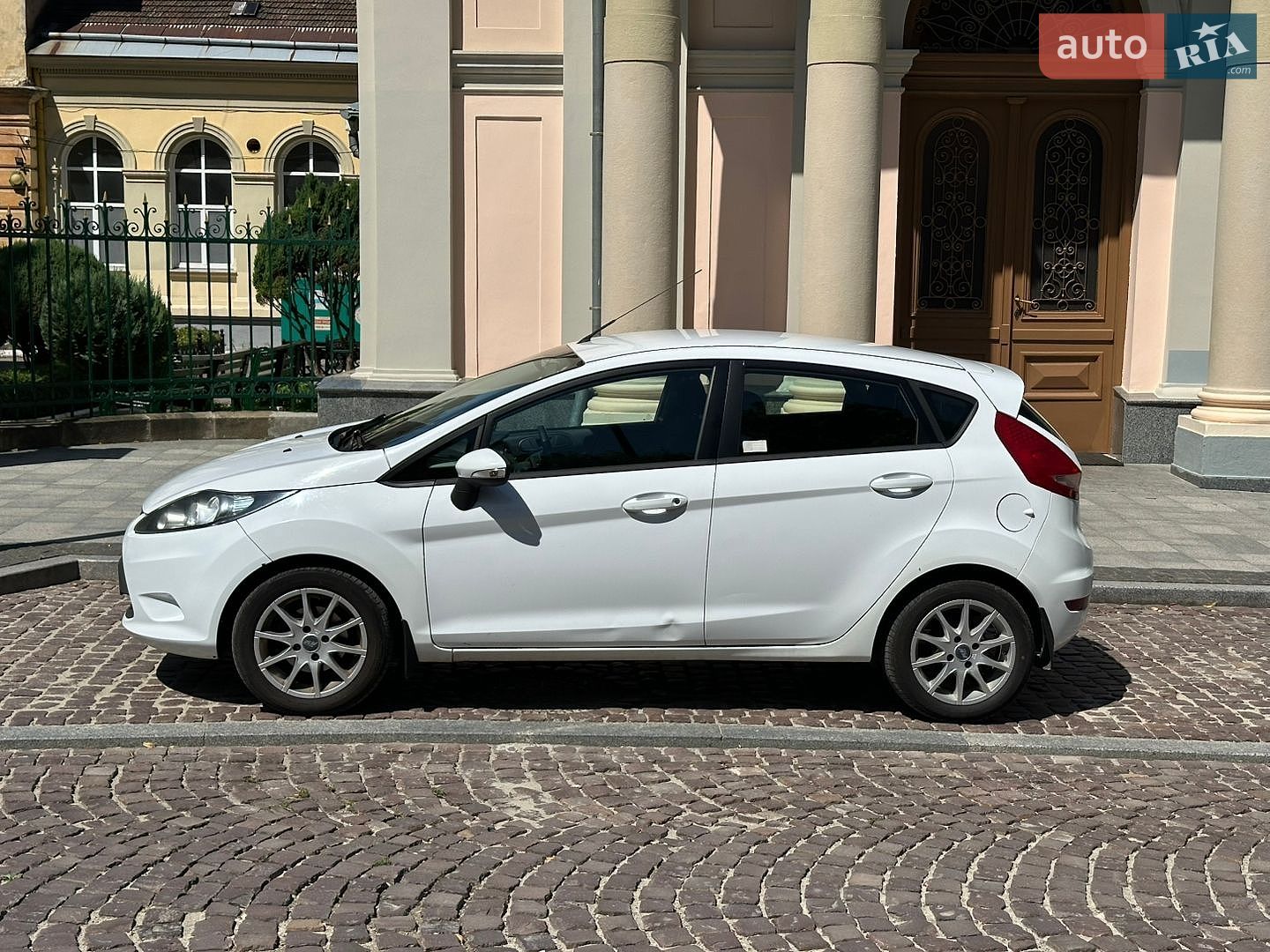 Ford Fiesta 2012 VIN WF0JXXGAJJCG31065 фото оголошення 5 з 18