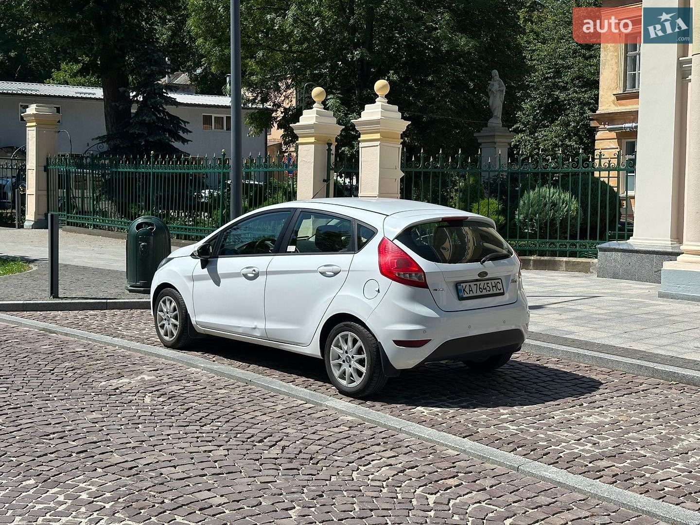 Ford Fiesta 2012 VIN WF0JXXGAJJCG31065 фото оголошення 7 з 18