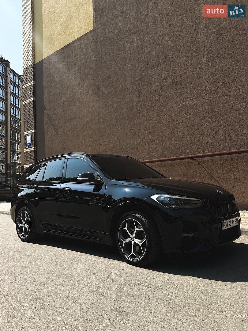 BMW X1 2015 VIN WBXHT3C3XGP885250 фото оголошення 8 з 16