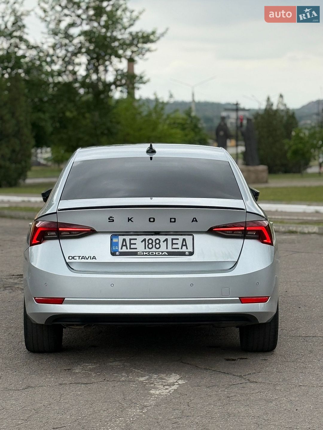 Skoda Octavia 2021 VIN TMBAJ7NX6NY015904 фото оголошення 5 з 91