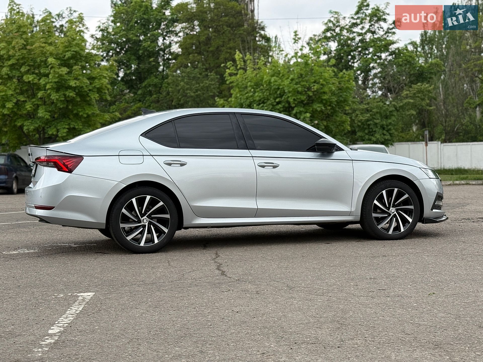 Skoda Octavia 2021 VIN TMBAJ7NX6NY015904 фото оголошення 9 з 91
