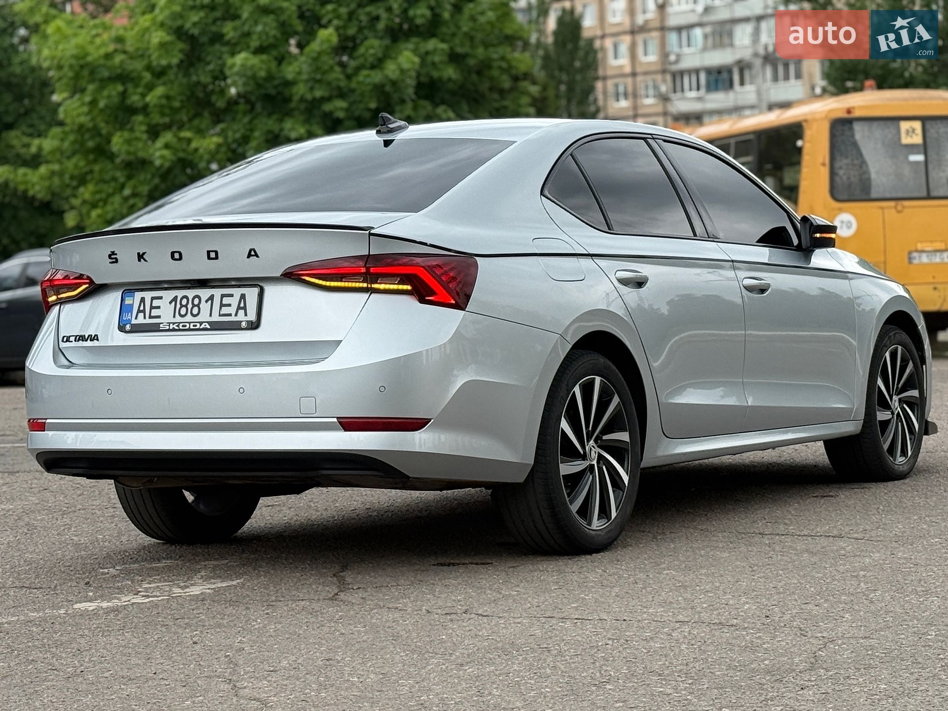 Skoda Octavia 2021 VIN TMBAJ7NX6NY015904 фото оголошення 20 з 91