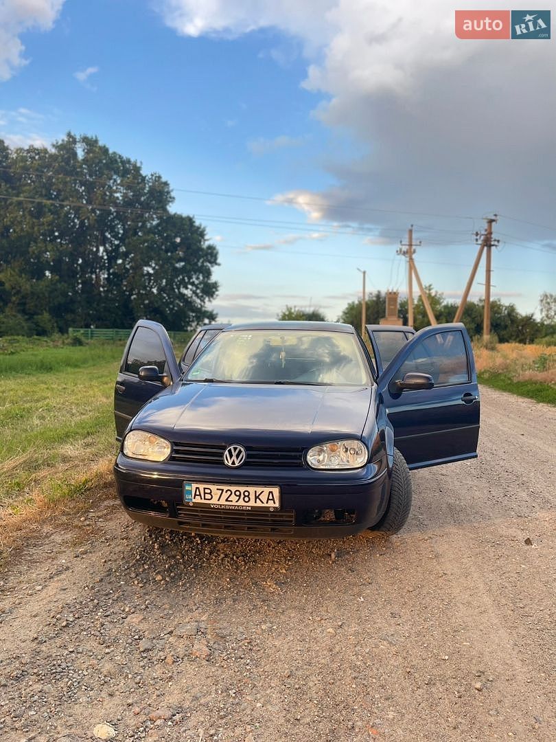 Volkswagen Golf 2001 VIN WVWZZZ1JZ1U464148 фото оголошення 13 з 36