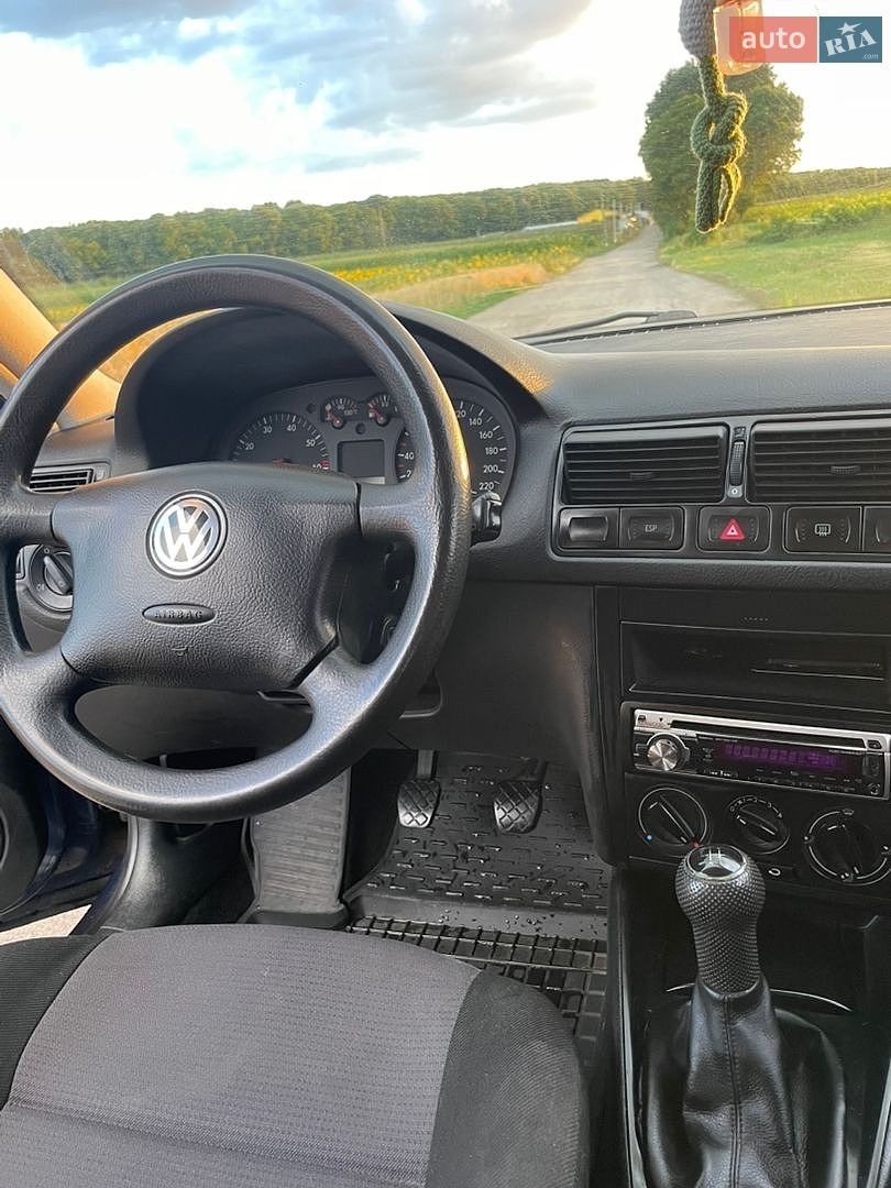 Volkswagen Golf 2001 VIN WVWZZZ1JZ1U464148 фото оголошення 20 з 36
