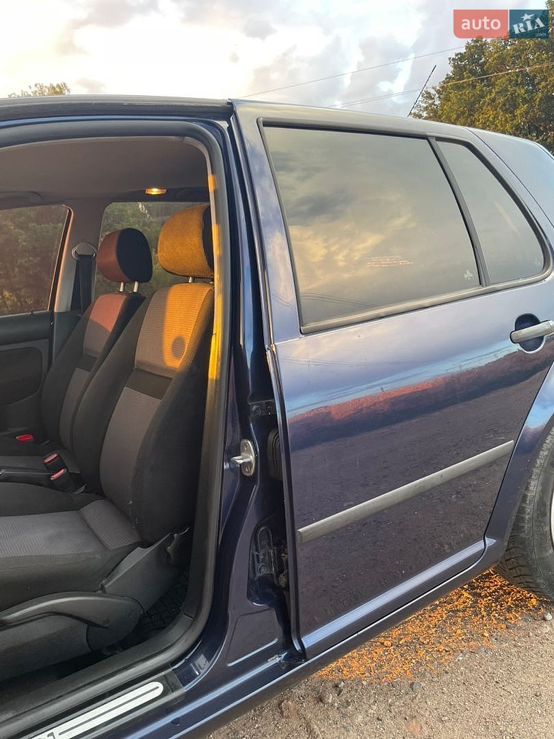 Volkswagen Golf 2001 VIN WVWZZZ1JZ1U464148 фото оголошення 34 з 36
