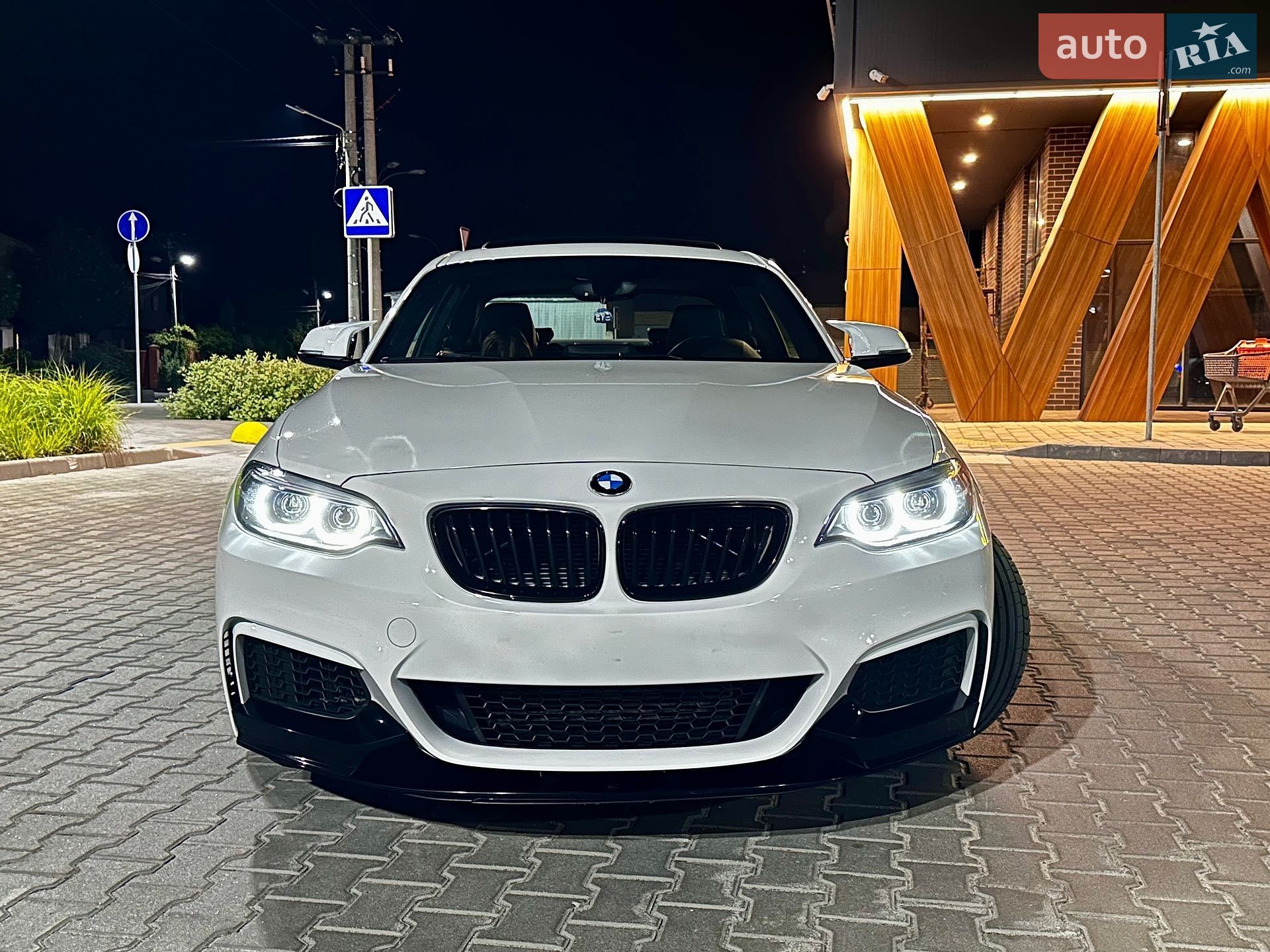 BMW 2 Series 2016 VIN WBA1F9C5XGV546586 фото оголошення 4 з 60