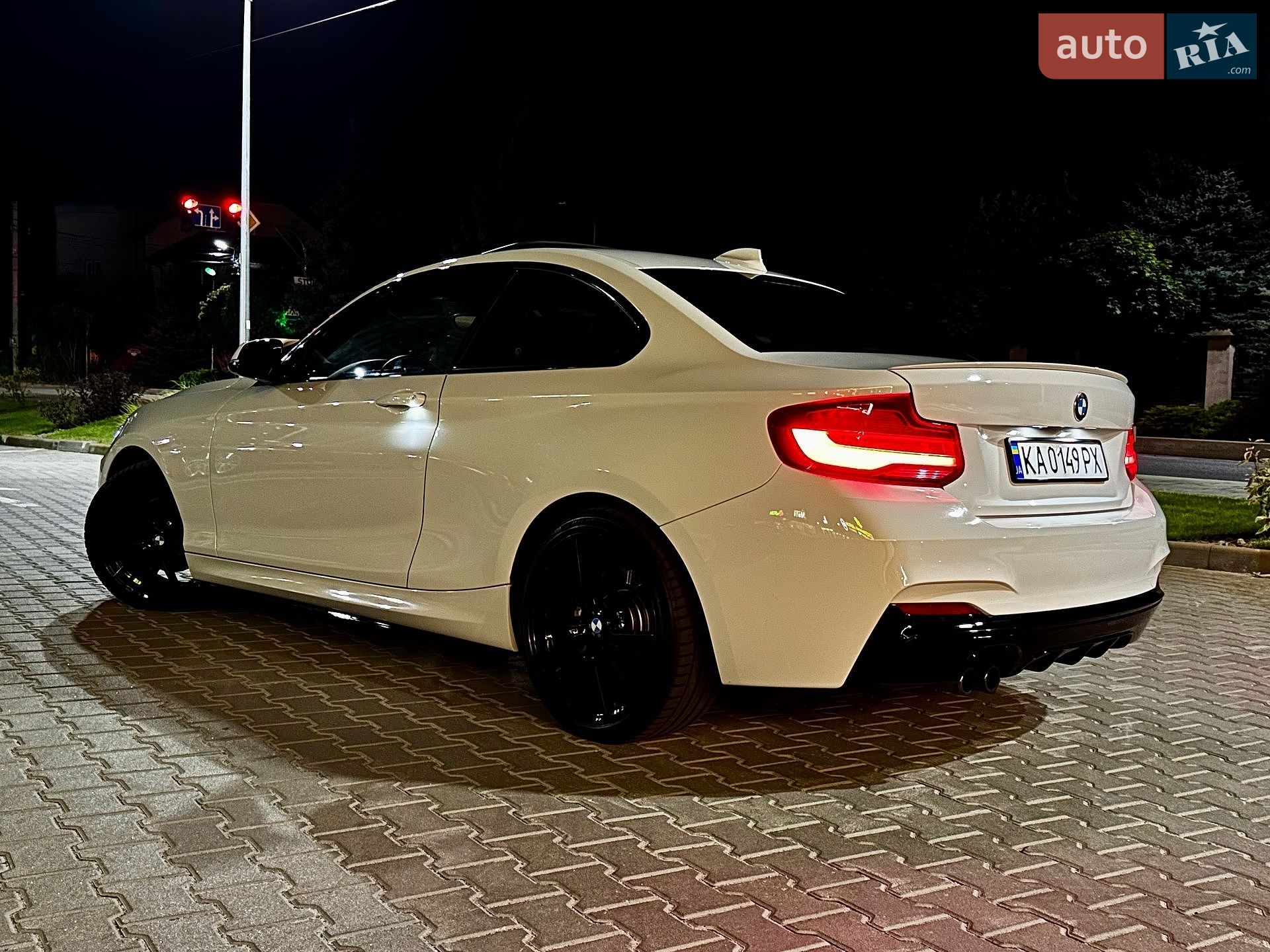 BMW 2 Series 2016 VIN WBA1F9C5XGV546586 фото оголошення 3 з 60