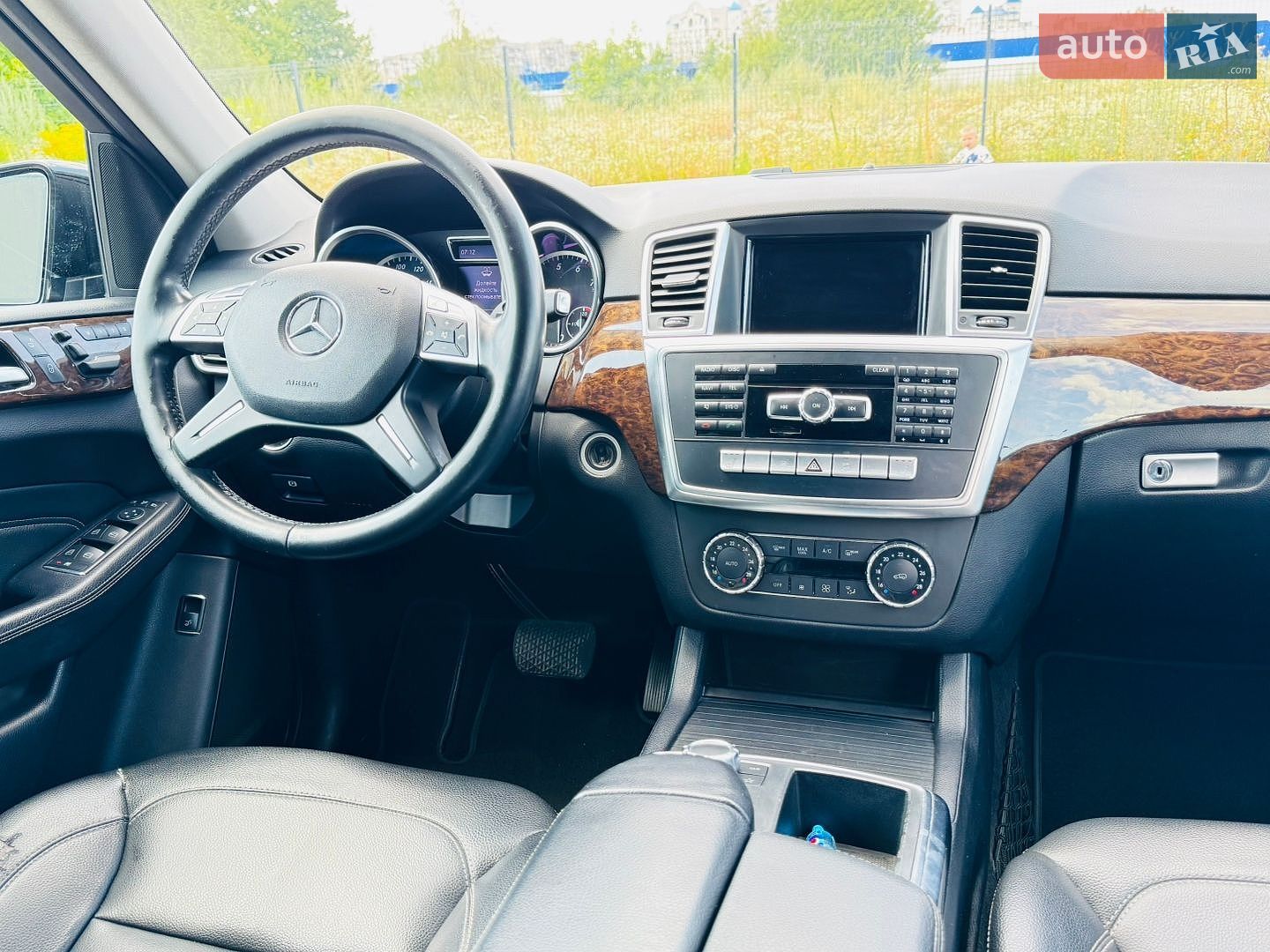 Mercedes-Benz M-Class 2012 VIN 4JGDA5HB2CA039636 фото оголошення 12 з 13
