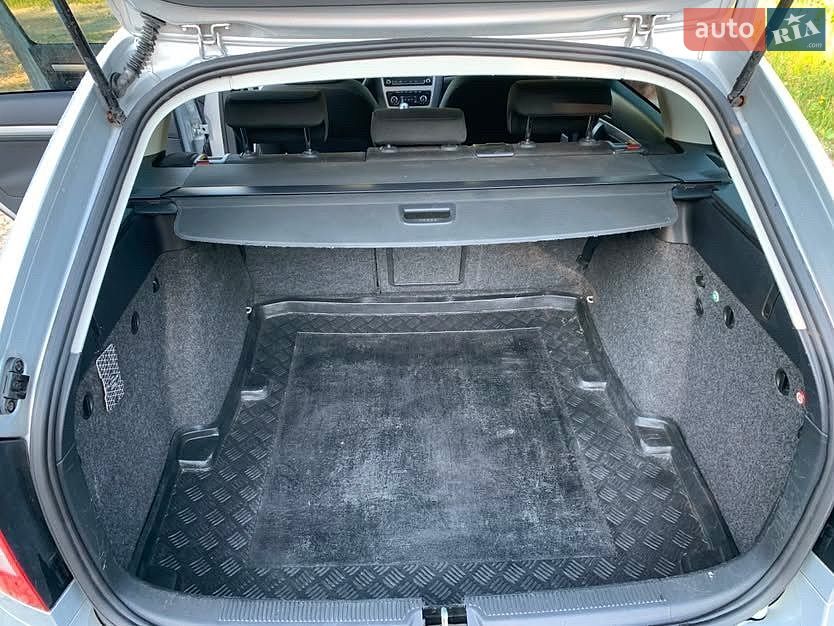 Skoda Octavia 2010 VIN TMBGT61Z5A2128679 фото оголошення 8 з 13