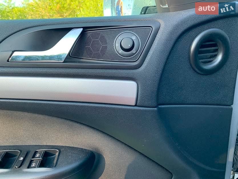 Skoda Octavia 2010 VIN TMBGT61Z5A2128679 фото оголошення 6 з 13