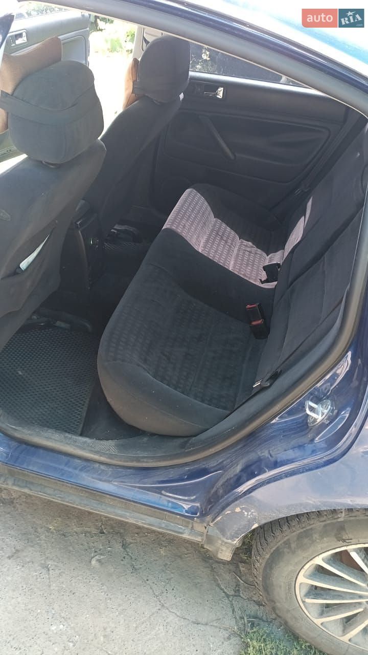 Volkswagen Passat 2001 VIN WVWZZZ3BZ1E078508 фото оголошення 6 з 9