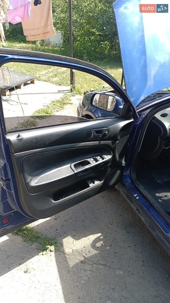 Volkswagen Passat 2001 VIN WVWZZZ3BZ1E078508 фото оголошення 8 з 9