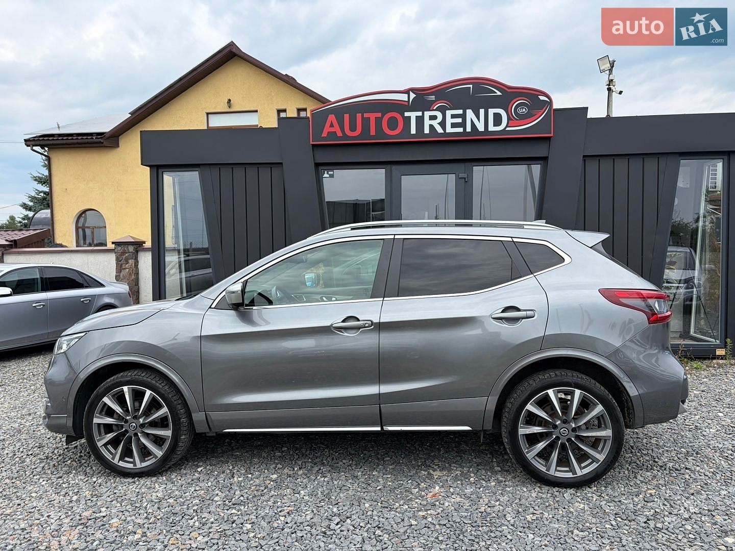 Nissan Qashqai 2020 VIN SJNFAAJ11U2700005 фото оголошення 4 з 19