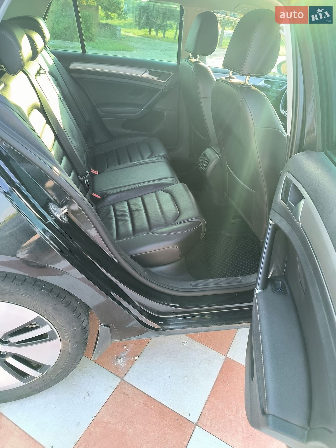 Volkswagen e-Golf 2015 VIN WVWZZZAUZGW907212 фото оголошення 24 з 31