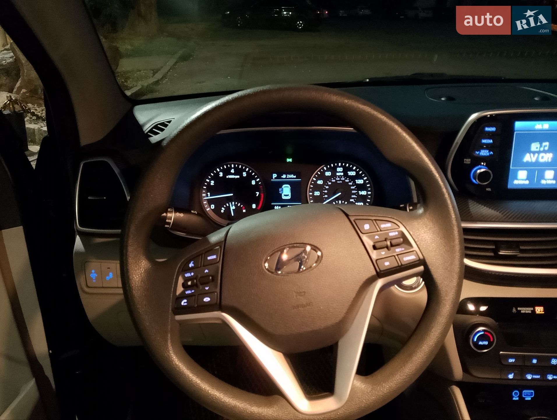 Hyundai Tucson 2019 VIN KM8J3CAL9KU980325 фото оголошення 17 з 22