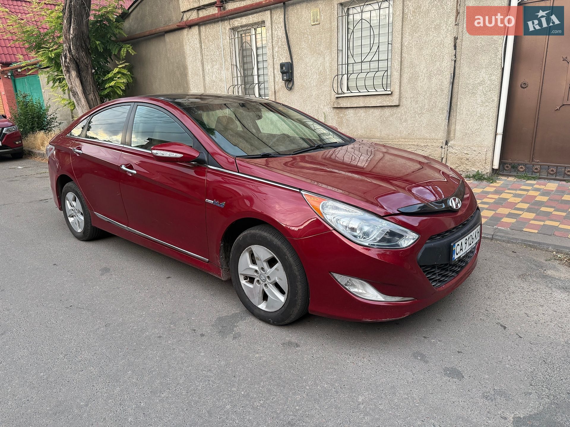 Hyundai Sonata 2011 VIN KMHEC4A44BA009010 фото оголошення 5 з 49