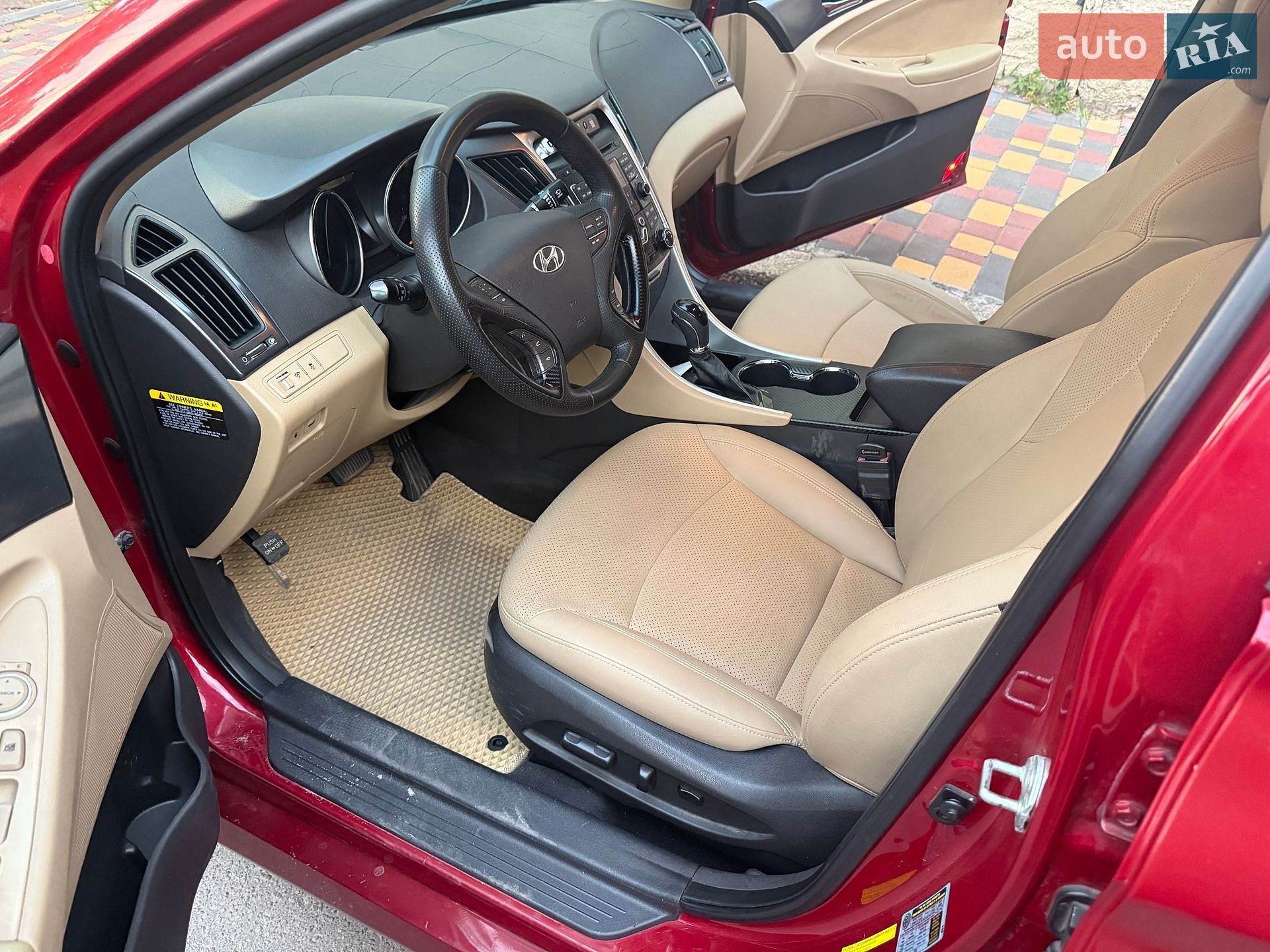 Hyundai Sonata 2011 VIN KMHEC4A44BA009010 фото оголошення 11 з 49