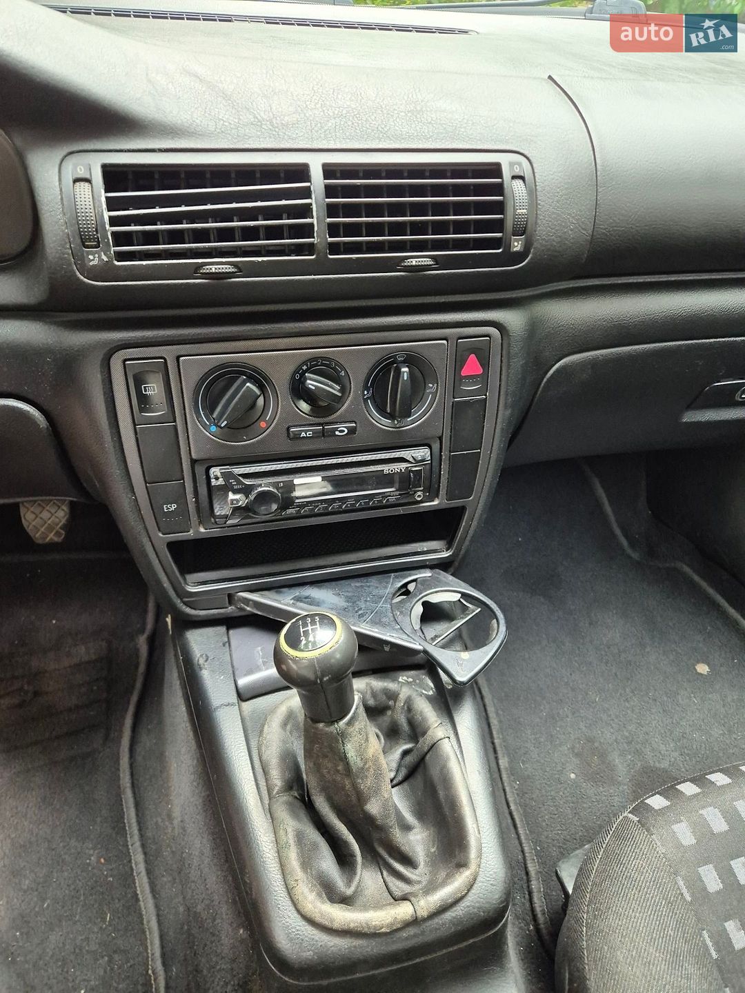 Volkswagen Passat 2000 VIN WVWZZZ3BZYE467056 фото оголошення 19 з 28