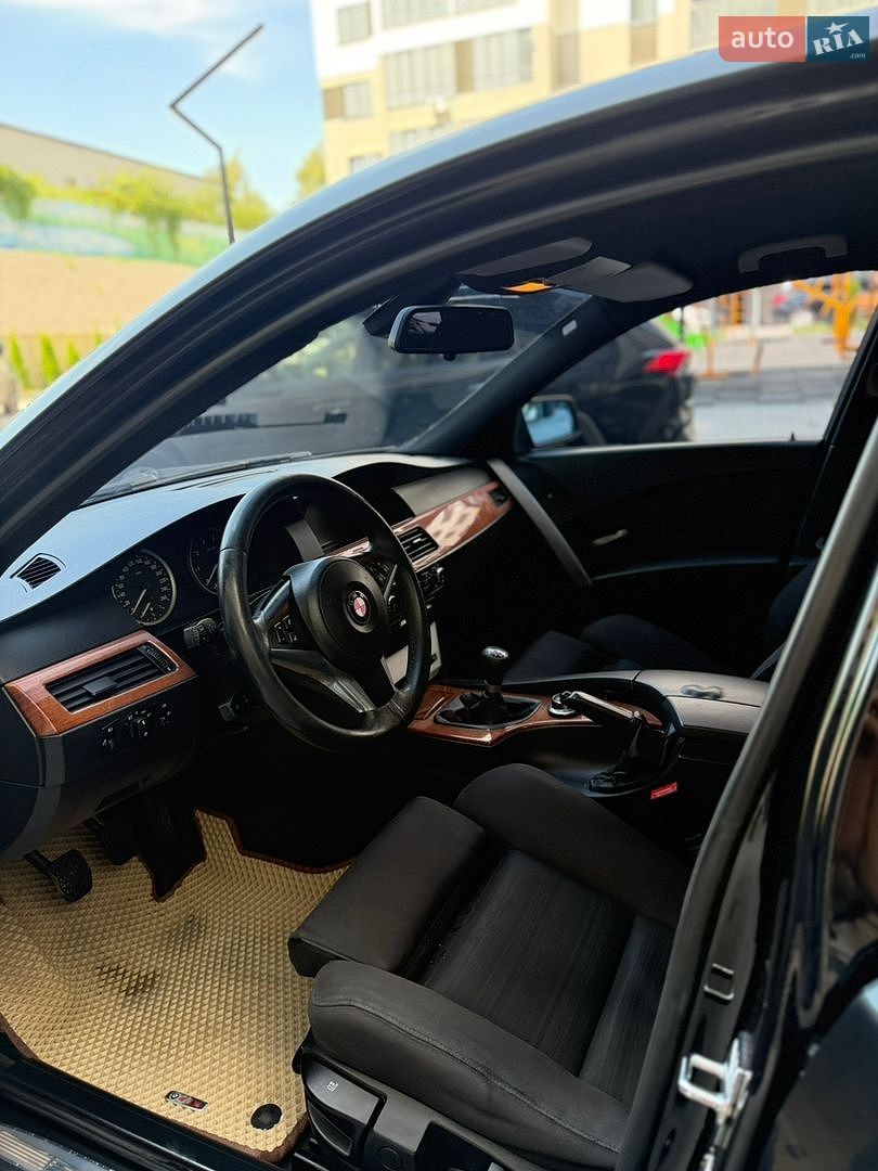BMW 5 Series 2006 VIN WBANL31050CM85681 фото оголошення 17 з 36