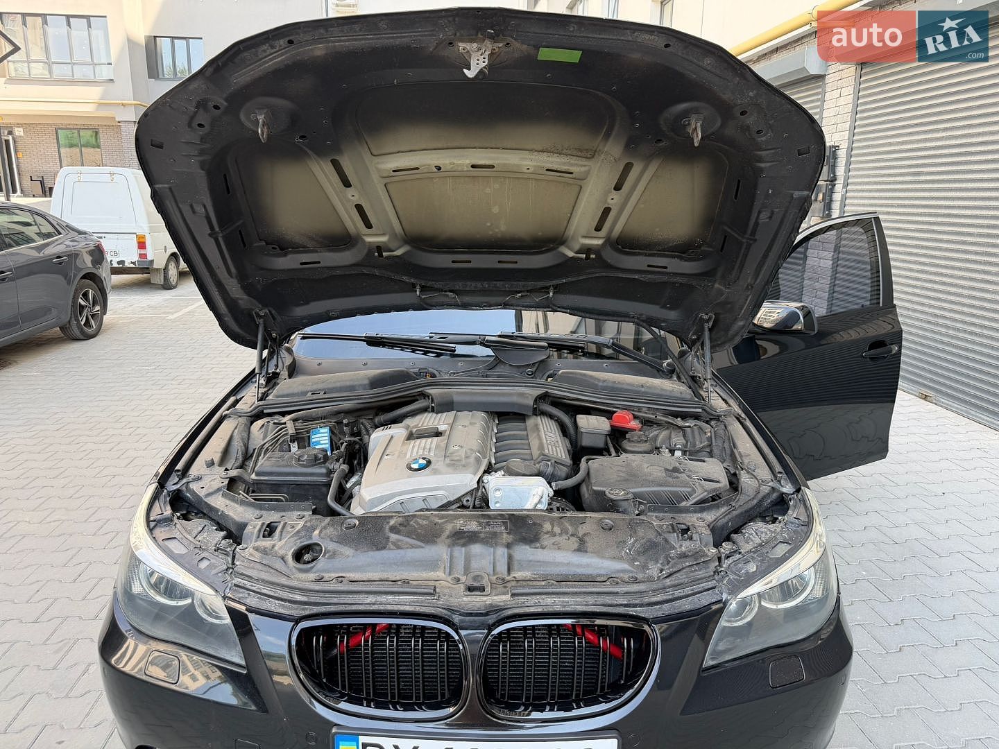 BMW 5 Series 2006 VIN WBANL31050CM85681 фото оголошення 18 з 36