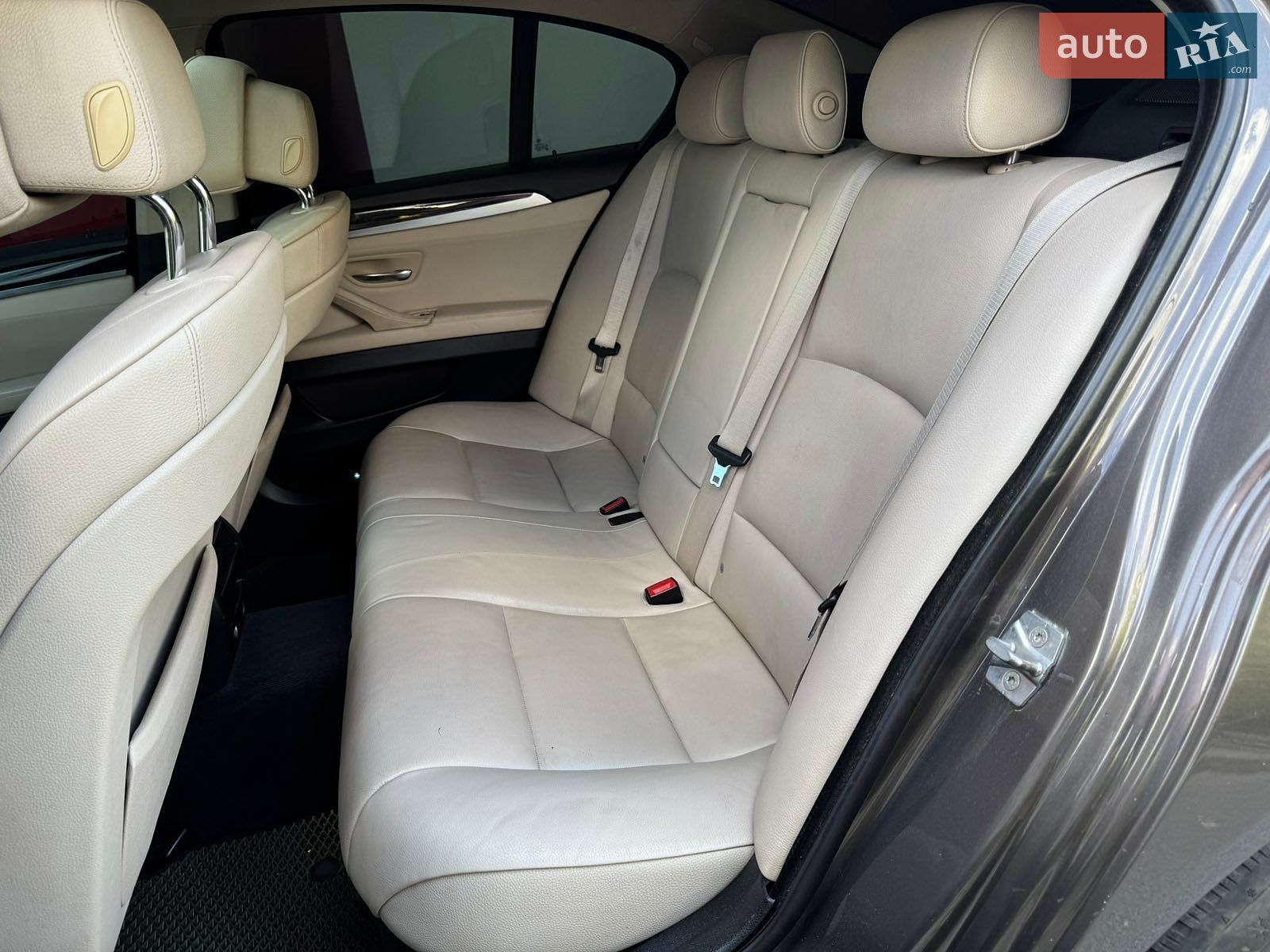 BMW 5 Series 2011 VIN WBAFU7C58BC872598 фото оголошення 19 з 21