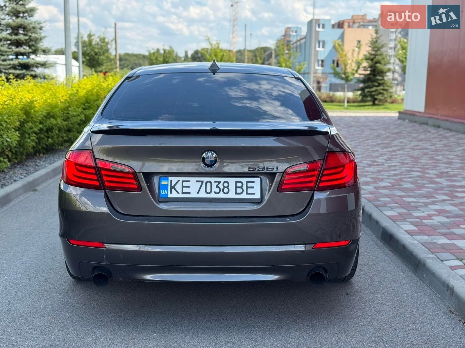 BMW 5 Series 2011 VIN WBAFU7C58BC872598 фото оголошення 5 з 21
