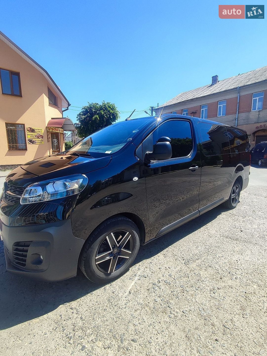 Opel Vivaro 2020 VIN VXEVFAHXKL7044704 фото оголошення 18 з 27