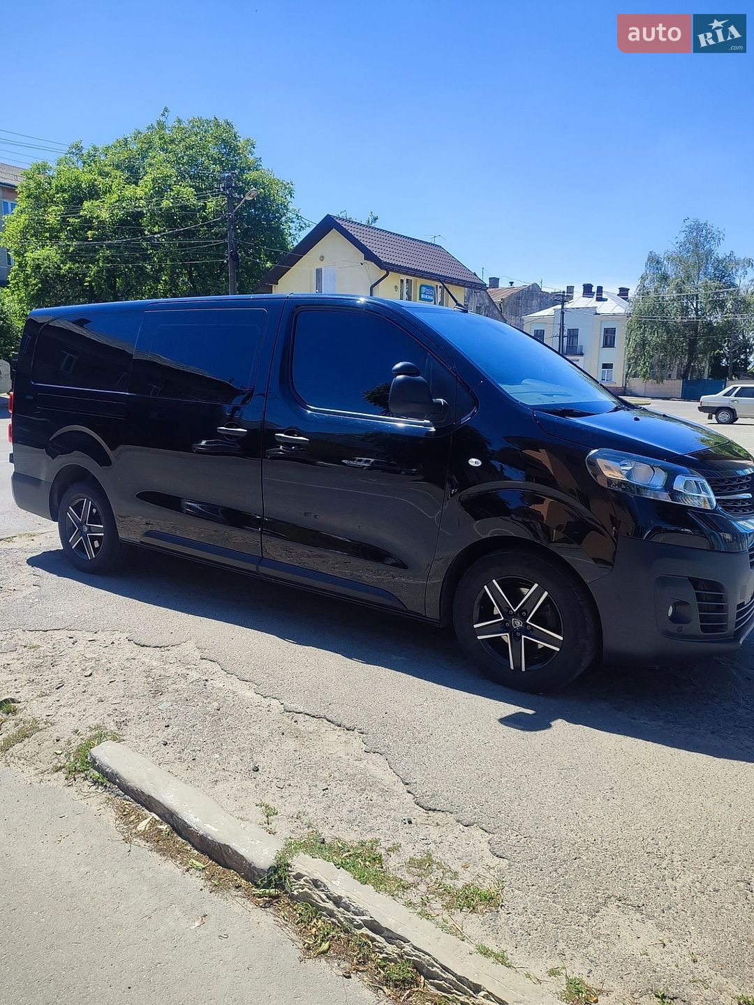 Opel Vivaro 2020 VIN VXEVFAHXKL7044704 фото оголошення 23 з 32
