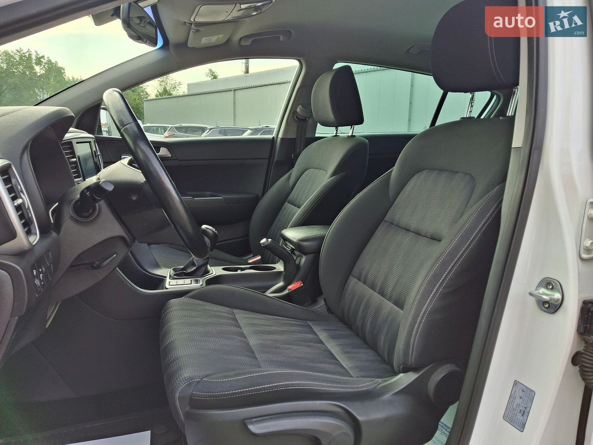 Kia Sportage 2019 VIN U5YPG814ALL844897 фото оголошення 11 з 26