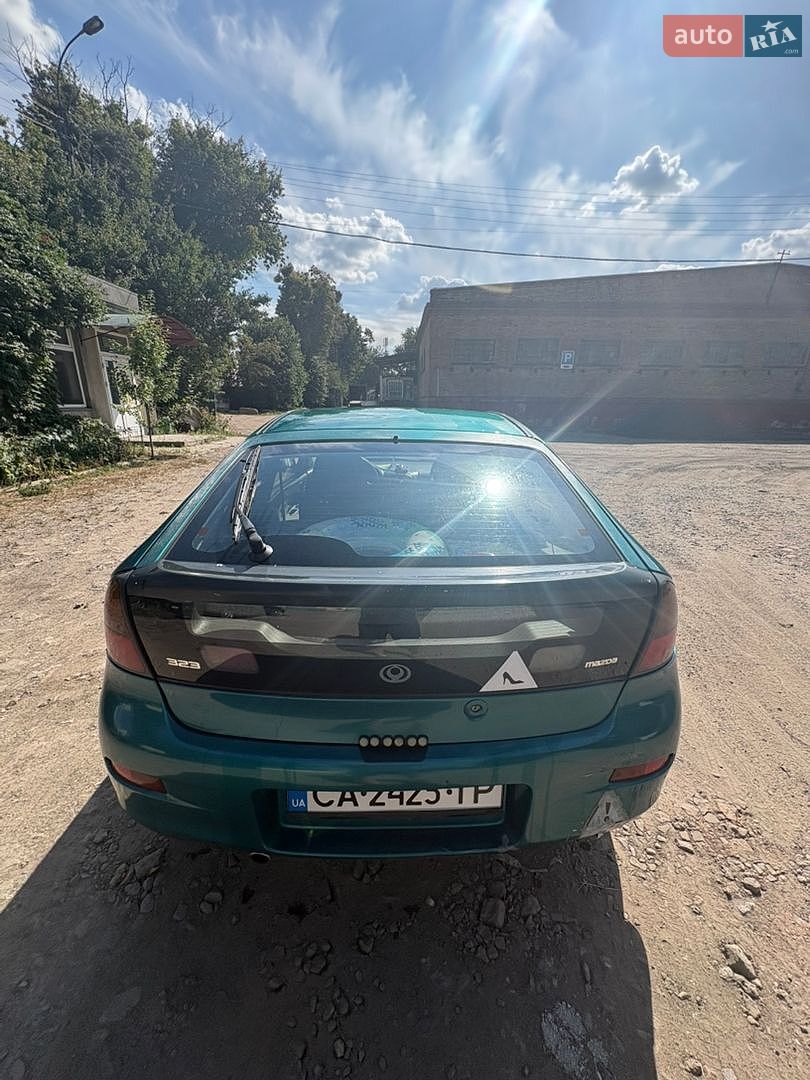 MAZDA 323 1996 VIN JMZBA135500342557 фото оголошення 2 з 10