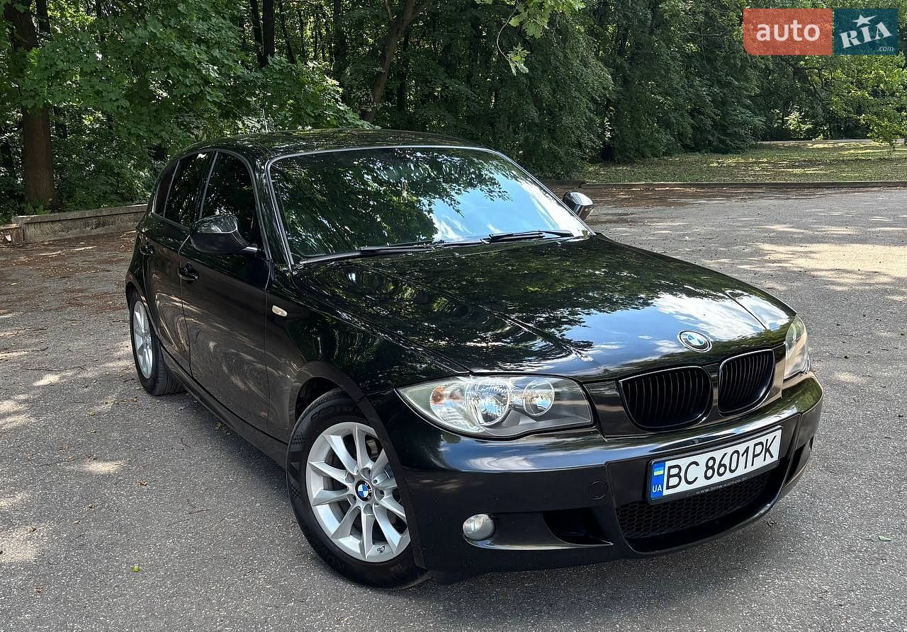 BMW 1 Series 2009 VIN WBAUH31020E401978 фото оголошення 4 з 26