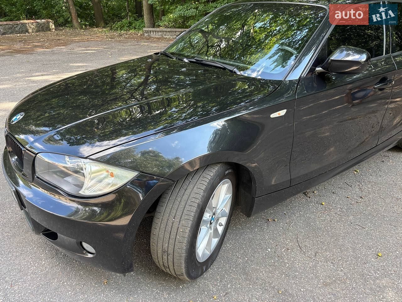 BMW 1 Series 2009 VIN WBAUH31020E401978 фото оголошення 19 з 26