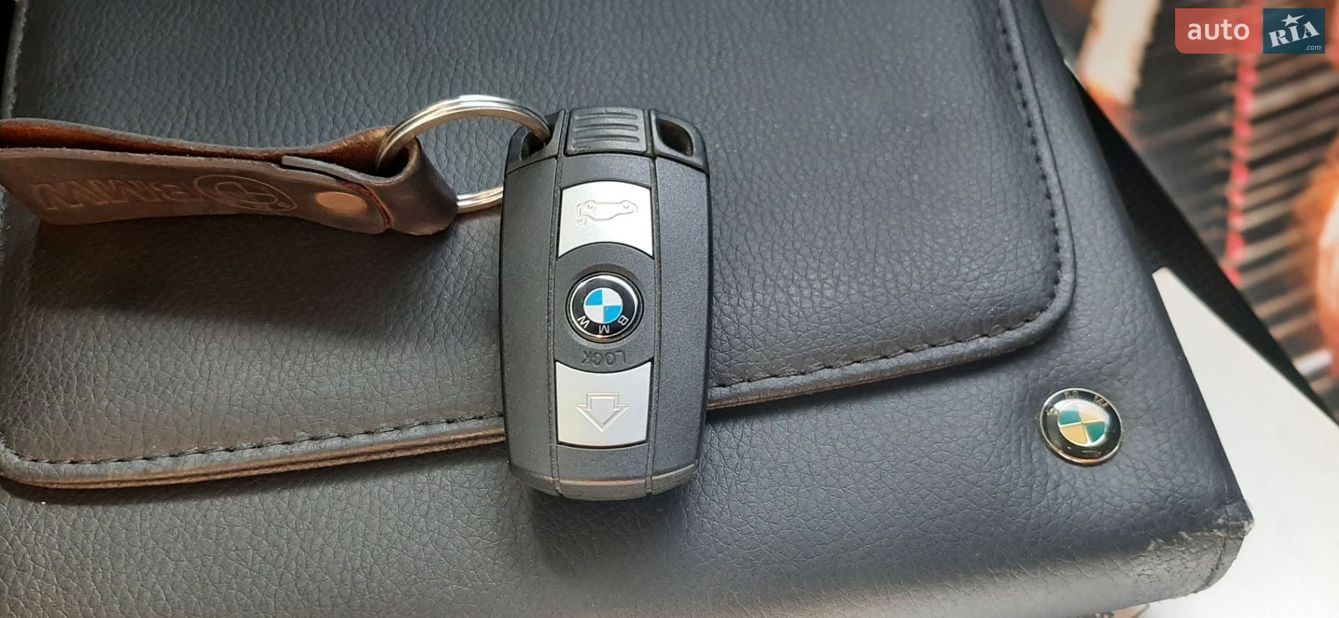 BMW 1 Series 2009 VIN WBAUH31020E401978 фото оголошення 24 з 26