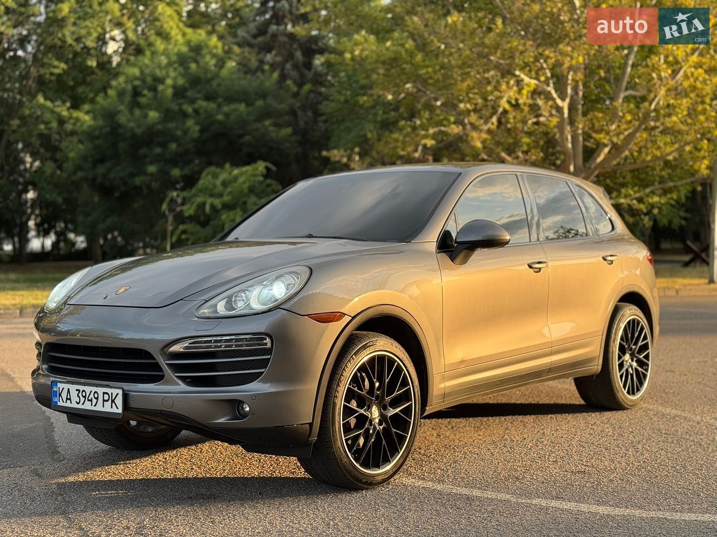 Porsche Cayenne 2013 VIN WP1AA2A20ELA01733 фото оголошення 2 з 68